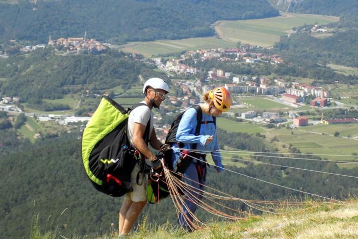 Antonia & Arian Lägenhet Roč Exteriör bild